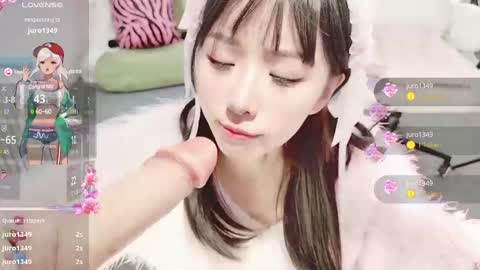 Snapshot of xiaoyu_ko chatting on 12/15/24, 06:51 xiaoyu ko online show from 12/15/24, 06:51