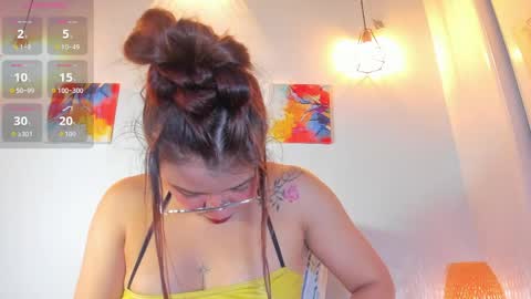 tifanny  online show from 05/09/26, 07:08