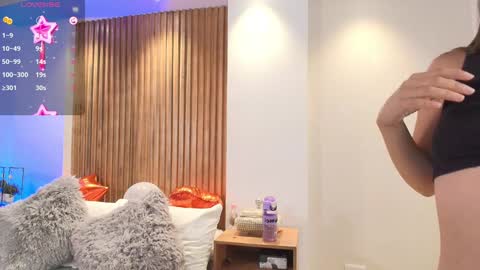 XIMENA LOPEZ online show from 02/18/26, 03:52