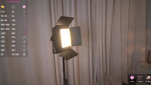 Ximena cortez online show from 02/21/25, 03:56