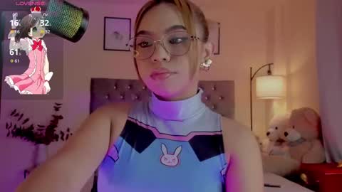 camila online show from 11/22/25, 09:58