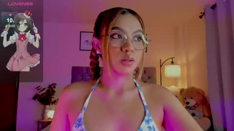camila online show from 07/10/26, 09:06