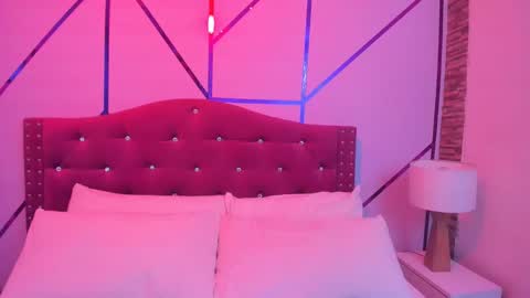 Xime  online show from 02/15/25, 08:54