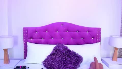 Xime  online show from 10/04/25, 02:31