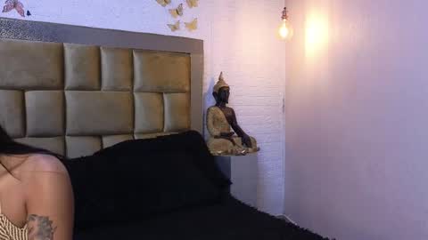 ximena online show from 12/21/25, 09:22