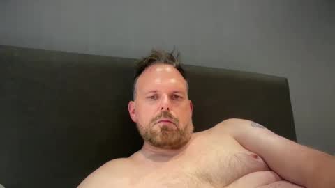 Snapshot of xjock_13 chatting on 09/25/25, 10:02 xjock 13 online show from 09/25/25, 10:02