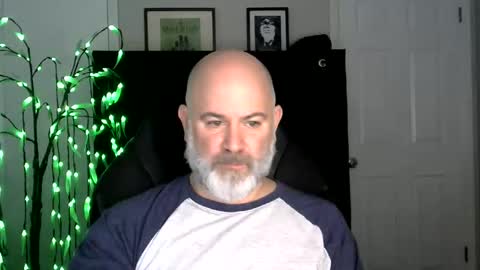 MrSlowBurn77 online show from 12/15/25, 09:19