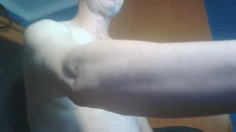 Snapshot of xjosuex69 chatting on 06/21/26, 11:51 xjosuex69 online show from 06/21/26, 11:51