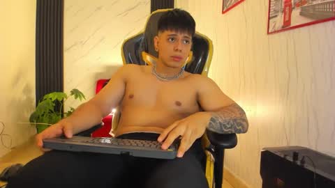      online show from 11/07/25, 12:16