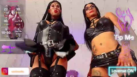 Dakota Tovar online show from 10/07/25, 08:17