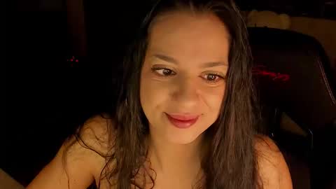 Lara online show from 03/11/26, 11:44