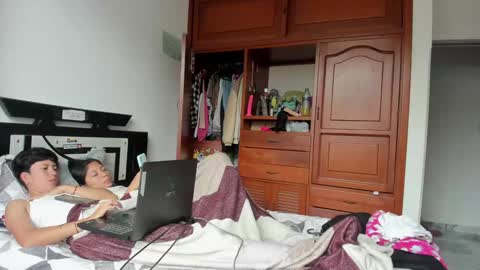 Snapshot of xlatin_girlssx chatting on 12/15/24, 03:42 We are Lana. the one with short hair and vanessa girl with long hair online show from 12/15/24, 03:42