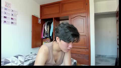 Snapshot of xlatin_girlssx chatting on 01/26/25, 07:09 We are Lana. the one with short hair and vanessa girl with long hair online show from 01/26/25, 07:09