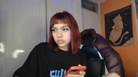 Snapshot of xlilyangelx_ chatting on 08/01/26, 03:06 xlilyangelx_ online show from 08/01/26, 03:06