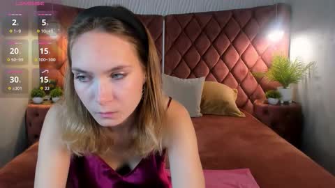 Snapshot of xlindamilfxx chatting on 09/26/25, 06:39 Linda online show from 09/26/25, 06:39