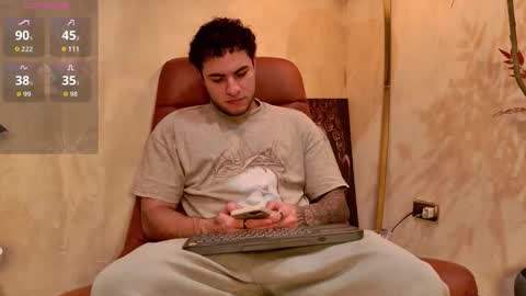 Kev online show from 10/14/25, 02:56