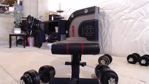 Snapshot of xlweapon chatting on 10/01/25, 06:25 XLWeapon online show from 10/01/25, 06:25