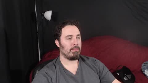 Snapshot of xmetalstudx chatting on 12/10/24, 10:05 MetalstudMaster online show from 12/10/24, 10:05