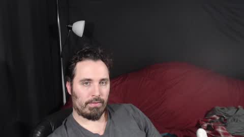 Snapshot of xmetalstudx chatting on 12/12/24, 05:52 MetalstudMaster online show from 12/12/24, 05:52