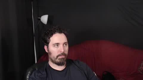 Snapshot of xmetalstudx chatting on 12/23/24, 12:35 MetalstudMaster online show from 12/23/24, 12:35