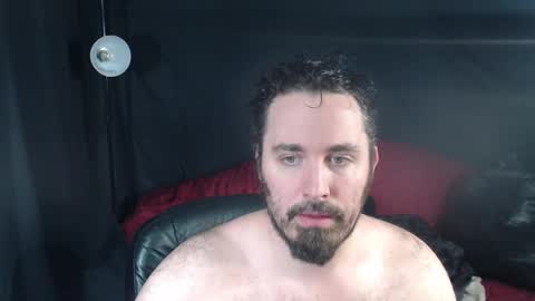 Snapshot of xmetalstudx chatting on 03/04/25, 02:53 MetalstudMaster online show from 03/04/25, 02:53