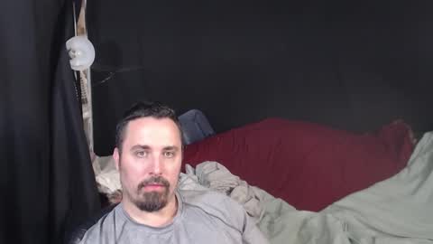 Snapshot of xmetalstudx chatting on 10/06/25, 03:15 MetalstudMaster online show from 10/06/25, 03:15