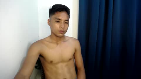 Snapshot of xmoreno_guy69 chatting on 02/18/25, 05:09 SECRET online show from 02/18/25, 05:09