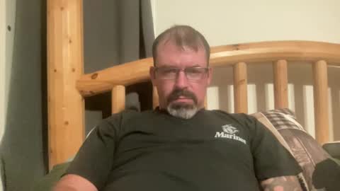 Snapshot of xmountainx chatting on 01/18/25, 03:53 Mountain online show from 01/18/25, 03:53