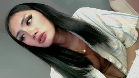 JACKY DELOS SANTOS online show from 02/20/25, 05:07