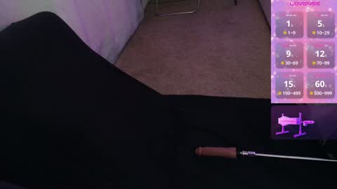 Snapshot of xo_kate chatting on 01/17/25, 11:07 Kate online show from 01/17/25, 11:07