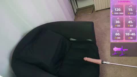 Snapshot of xo_kate chatting on 03/11/25, 12:54 Kate online show from 03/11/25, 12:54