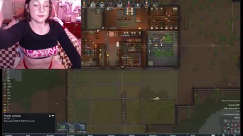 Snapshot of xo_sadie chatting on 01/16/25, 04:07 Xo Sadie online show from 01/16/25, 04:07