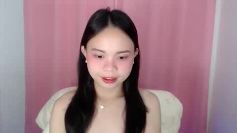 nathalie online show from 04/22/26, 04:41