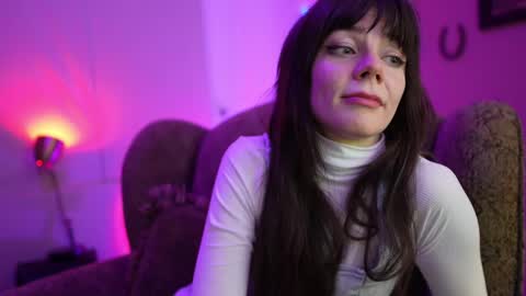 Bella Bondai online show from 02/18/25, 07:43