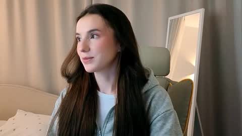 Snapshot of xolorene chatting on 02/15/26, 07:43 Jane online show from 02/15/26, 07:43