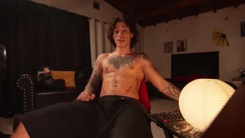   online show from 01/15/26, 12:15