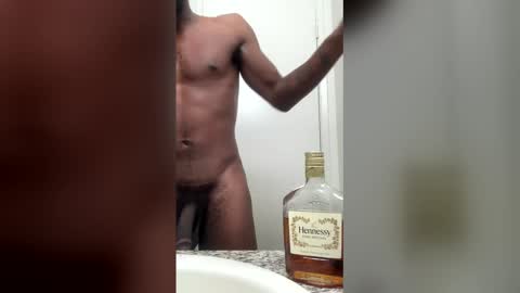 Snapshot of xoticbaddies chatting on 12/17/25, 02:12 xoticbaddies online show from 12/17/25, 02:12