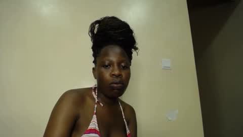 Xoxo online show from 11/24/25, 07:02