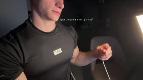 xoxxaxo online show from 08/01/26, 10:30