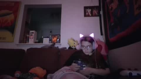 Snapshot of xpumpkincakesx chatting on 01/02/25, 08:49 Pumpkin online show from 01/02/25, 08:49