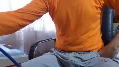 Snapshot of xrokettt chatting on 10/11/25, 12:15 xrokettt online show from 10/11/25, 12:15