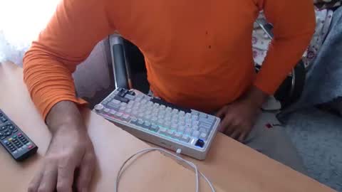 xrokettt online show from 11/20/25, 09:09