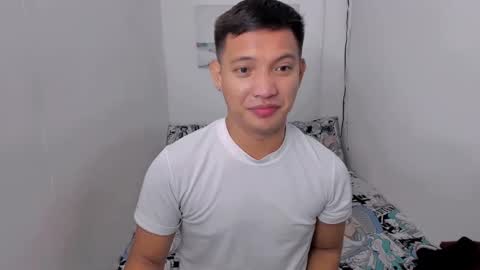 xsebastian19 online show from 02/12/25, 07:13