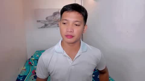 xsebastian19 online show from 09/17/25, 04:52