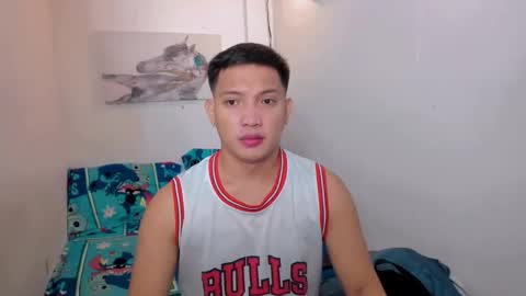 xsebastian19 online show from 12/18/25, 06:30