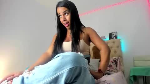 Snapshot of xshantall_hotx chatting on 10/10/25, 01:59 Shantyonlyfansshantallsalcedo online show from 10/10/25, 01:59