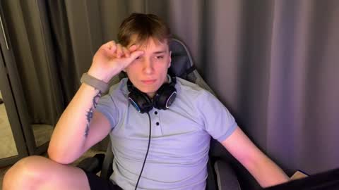 DerekHehe online show from 01/11/26, 08:25