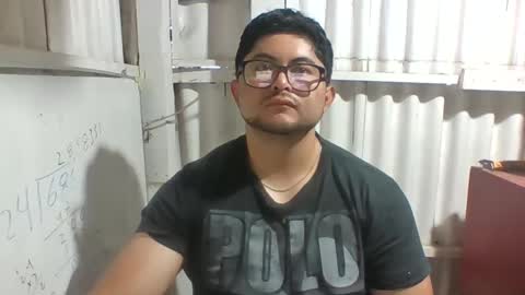 xstudiobog_90 online show from 09/29/25, 04:45