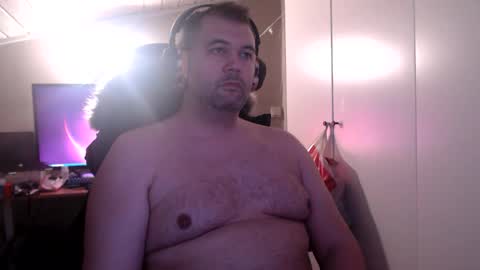 Snapshot of xtmartin chatting on 12/18/25, 05:41 SlaveTrainingToServe86 online show from 12/18/25, 05:41