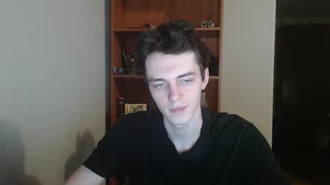 traqqq online show from 11/11/25, 05:57